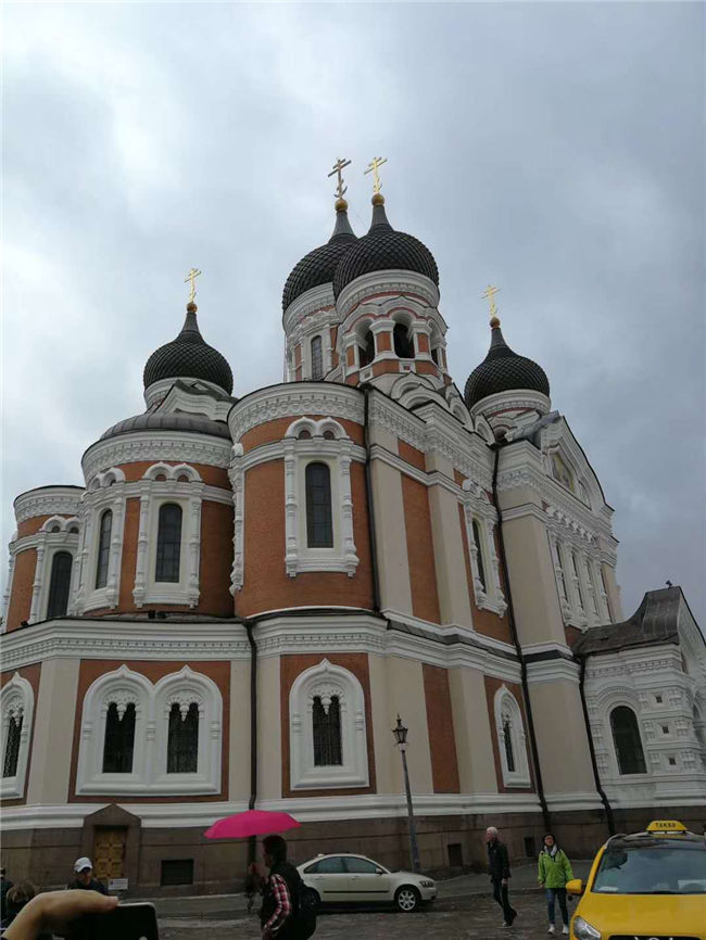 北歐+俄羅斯14日游集錦 愛(ài)沙尼亞市政廳、東正教堂、中世紀(jì)古城墻