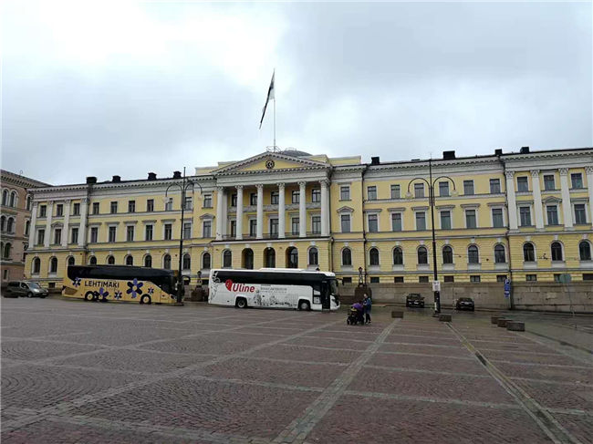 北歐+俄羅斯14日游集錦 巖石教堂、西貝柳斯公園、南馬頭露天自由市場(chǎng)