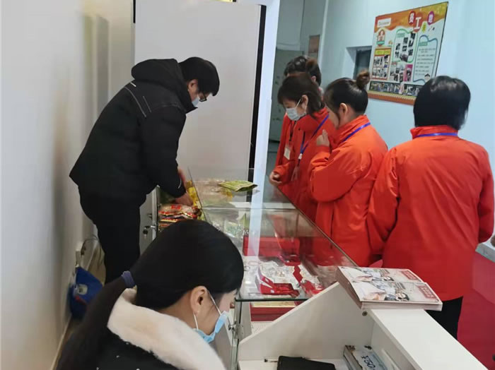 四川中青旅綿陽分社、綿陽市中旅假日旅行社、綿陽自來文化傳播有限公司24H自助售貨服務(wù)盛大開業(yè)