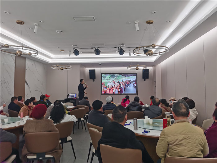 綿陽中旅假日旅行社舉行2025年哀勞山自駕發(fā)布會(huì)